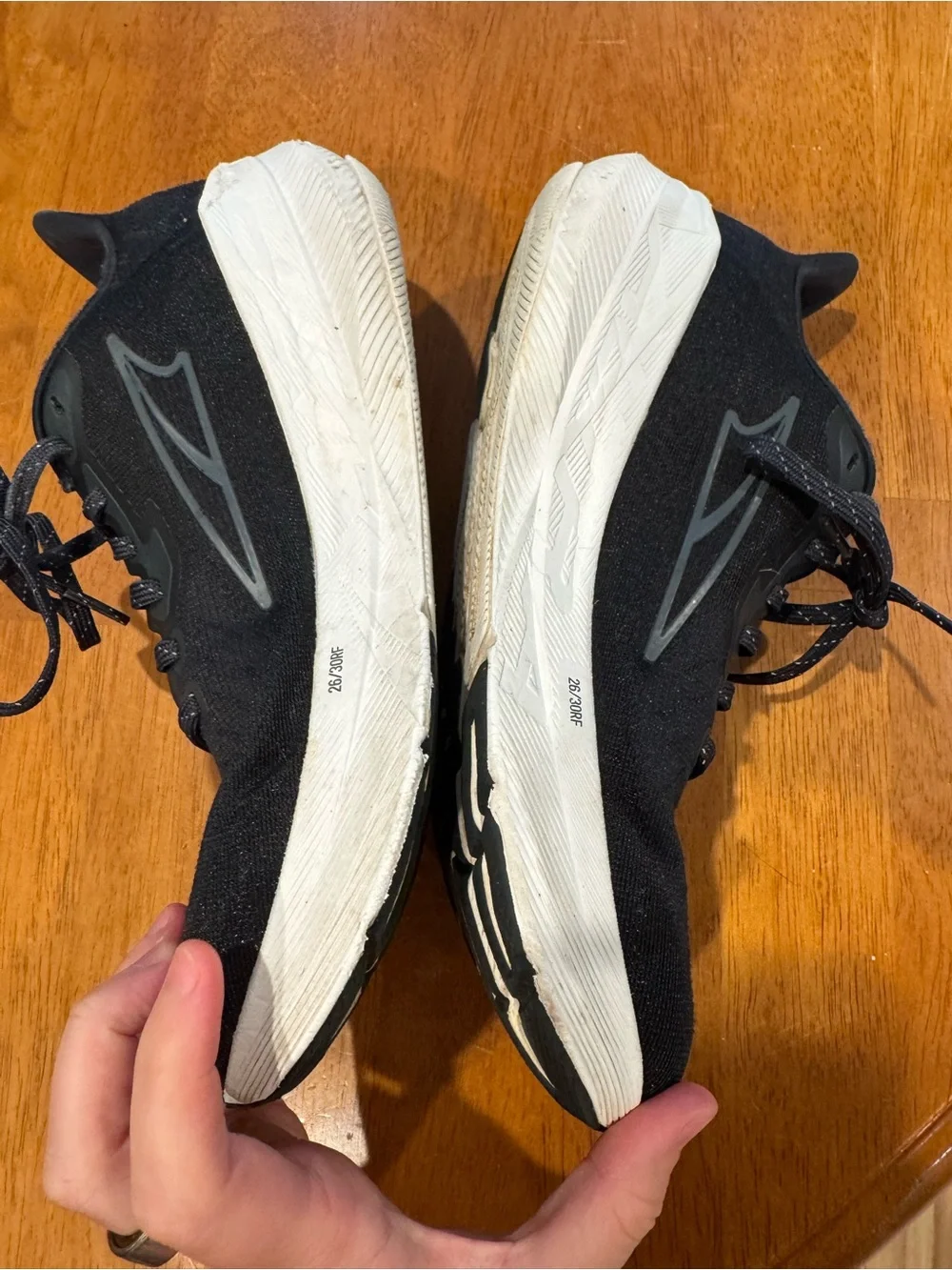 Altra Women's Black Experience Flow 2 Shoes - WELL LOVED - read description